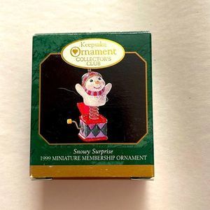 Hallmark Ornament- Snowy Surprise